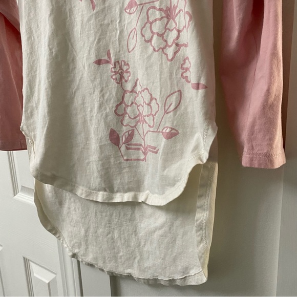 Tea Collection Floral Long-Tail Tunic T-Shirt in Size 10 - Picture 4 of 5